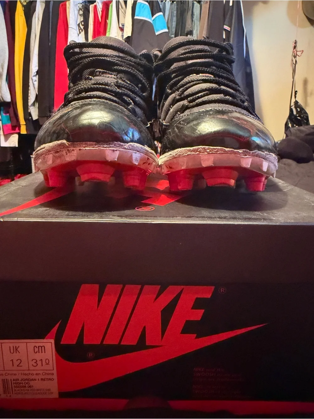Men’s Jordan bred 11 football cleats